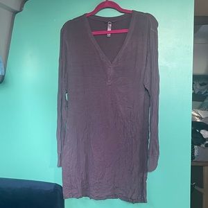SKIMS sleep Henley plum color size XL GUC